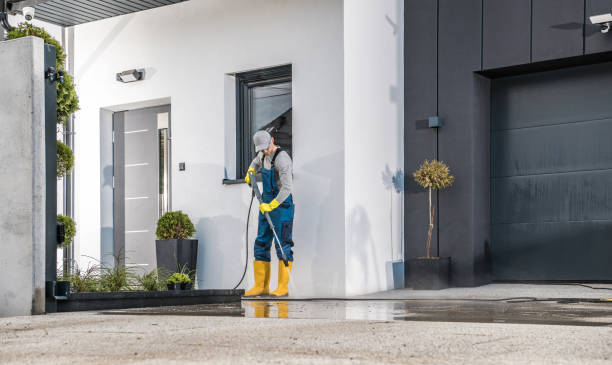Best Pool Deck Cleaning  in Manatee Road, FL